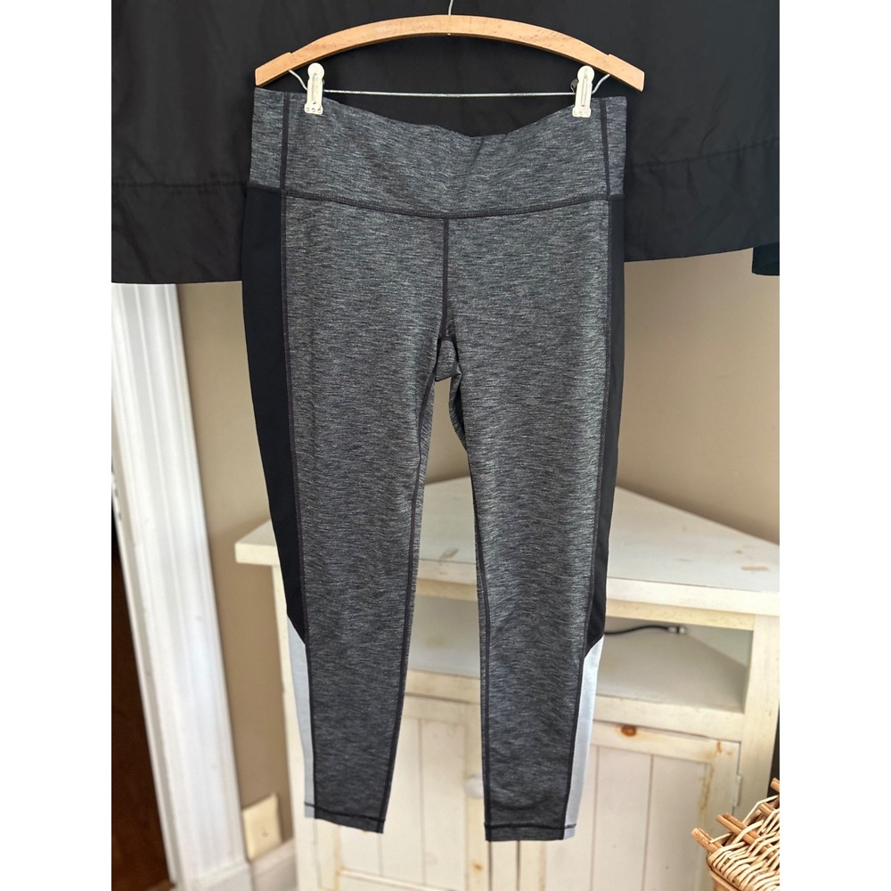 Athleta Colorblock Revelation Tight Leggings XL Gray Black Yoga Workout #351376